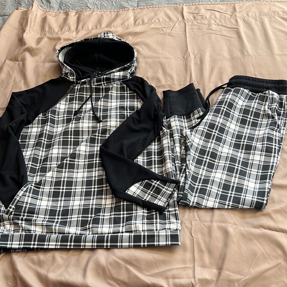 2 piece outfit.